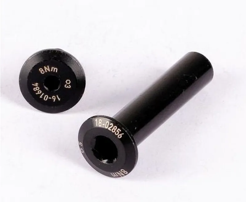 Cube Axle Pivot Set Shock Mount 18-02849 - 8529